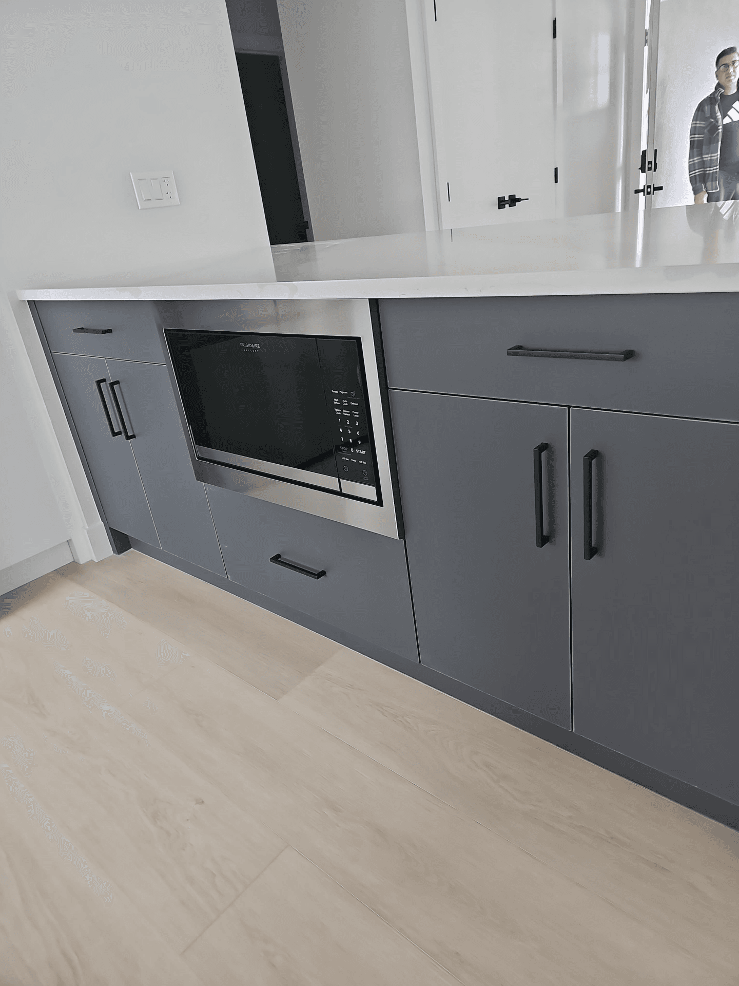 Elegance: White and Grey Kitchen Storage - Luxe Kitchen Cabinets